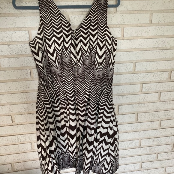 Chevron dress - Picture 3 of 3